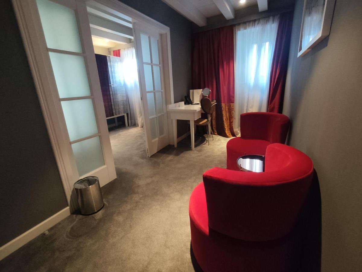 Xii Century Heritage Hotel 4*